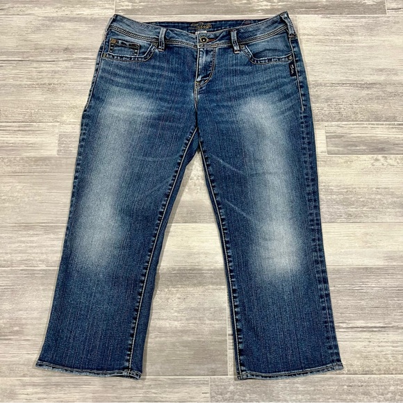 Silver Jeans Womens 31 Aiko Capri‎ Low Rise Dark Wash (32X22) Embroidered - Picture 1 of 13